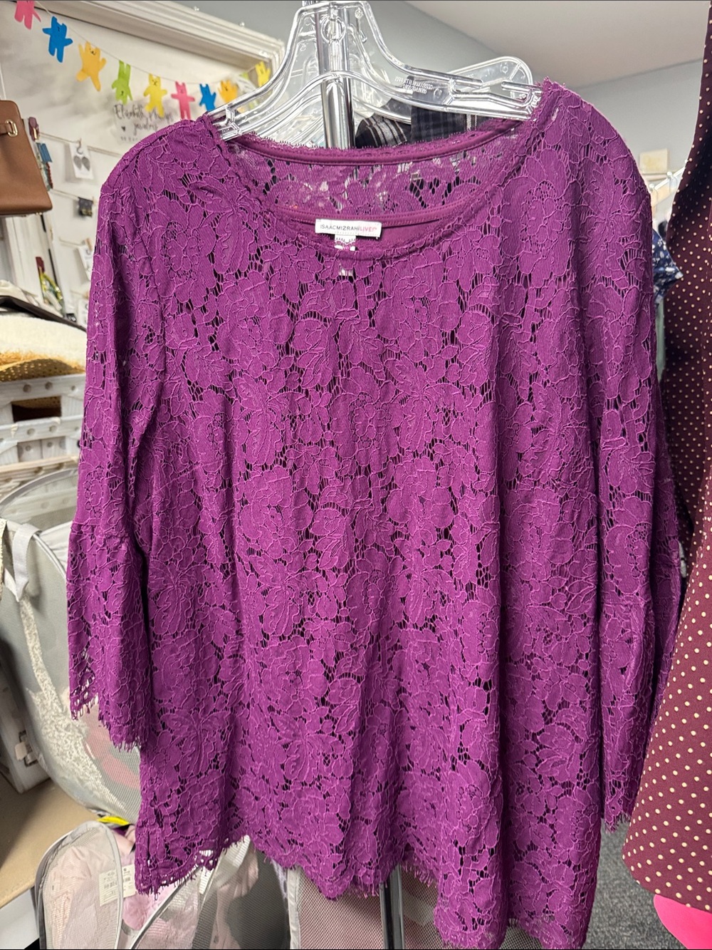 Isaac mizrahi lace top xl // 092076